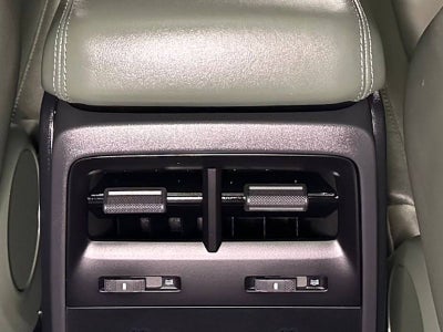 2024 Porsche Macan Electric 4