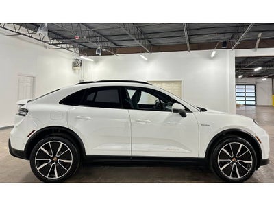 2024 Porsche Macan Electric 4