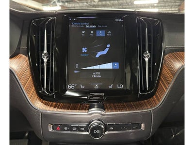 2021 Volvo XC60 Inscription