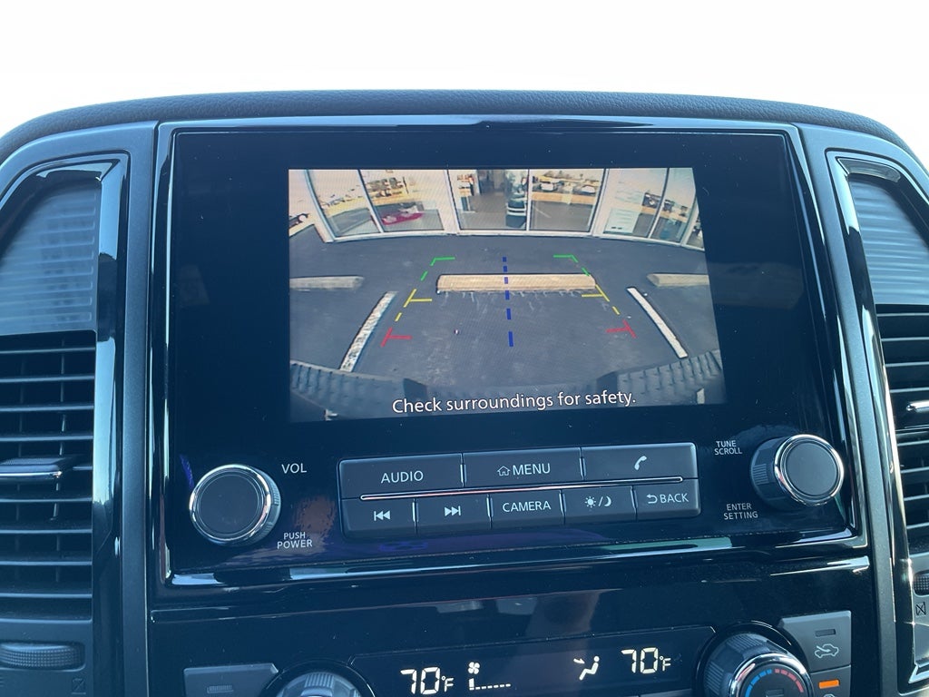 2024 Nissan Titan SV