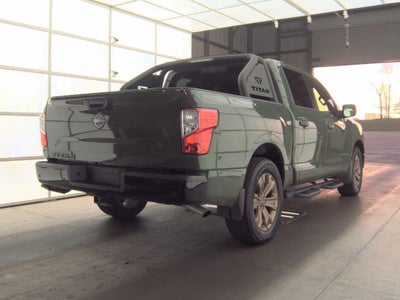 2024 Nissan Titan SV