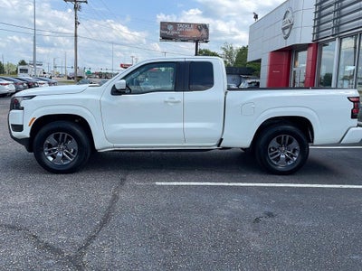 2025 Nissan Frontier SV