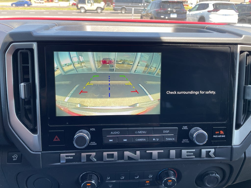 2025 Nissan Frontier SV