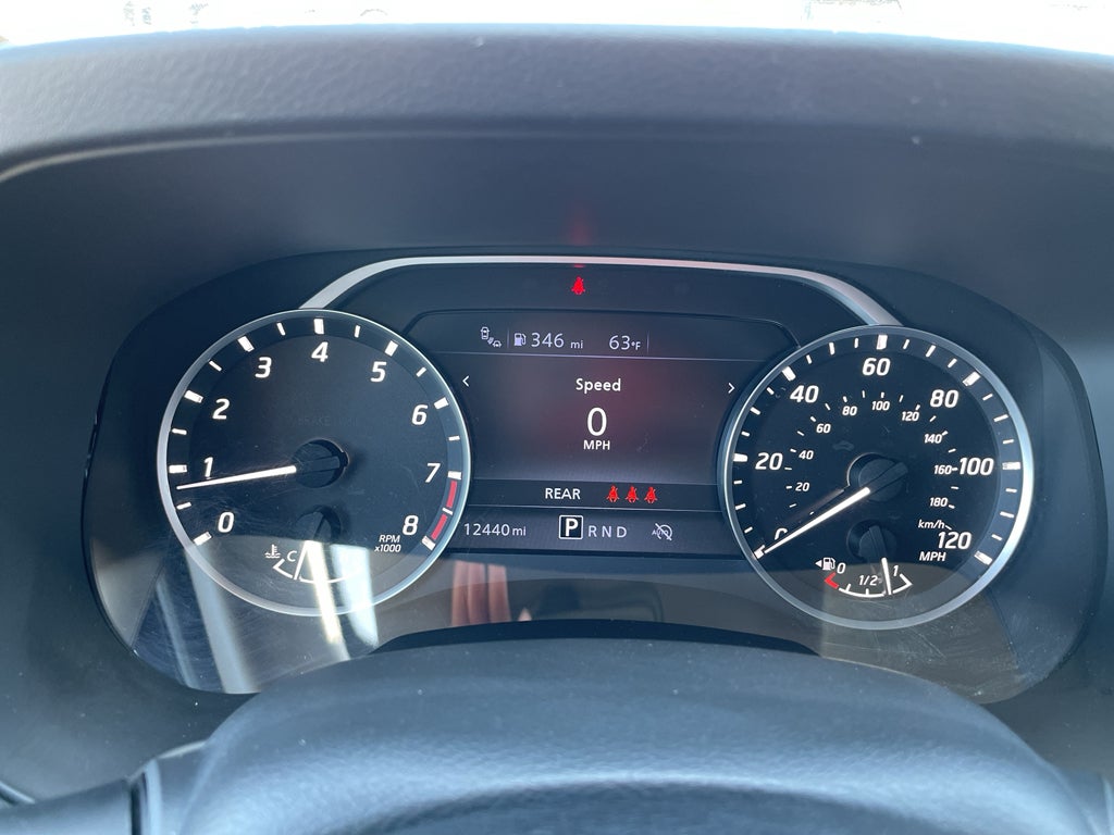 2025 Nissan Frontier SV