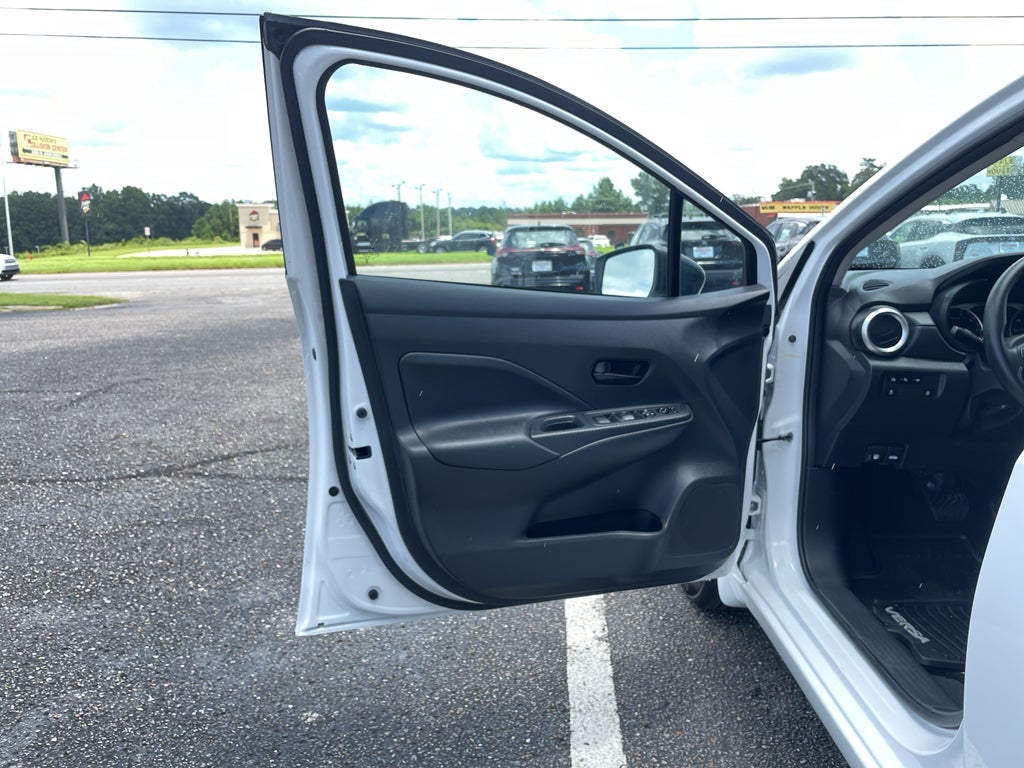 2025 Nissan Versa S