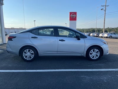 2022 Nissan Versa S