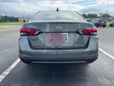 2025 Nissan Versa SV