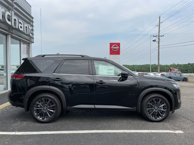 2026 Nissan Pathfinder SL