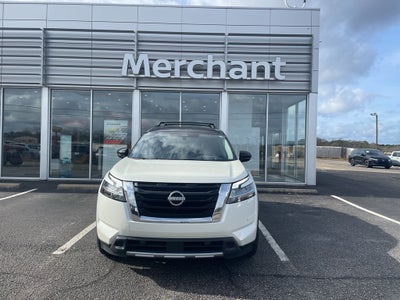 2024 Nissan Pathfinder Platinum