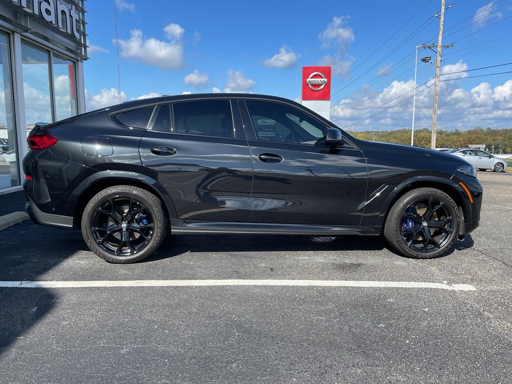 2024 BMW X6 xDrive40i
