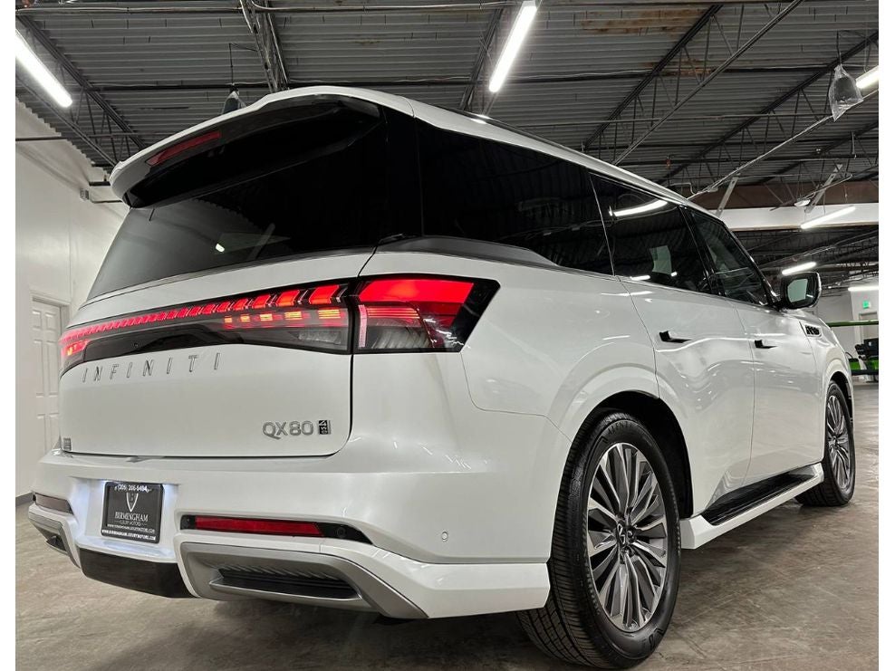 2025 INFINITI QX80 Luxe