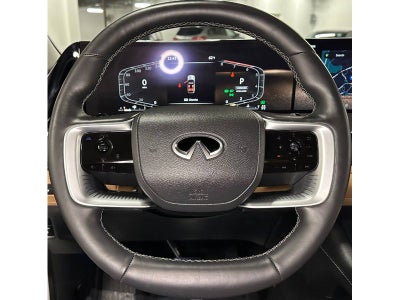 2025 INFINITI QX80 Luxe