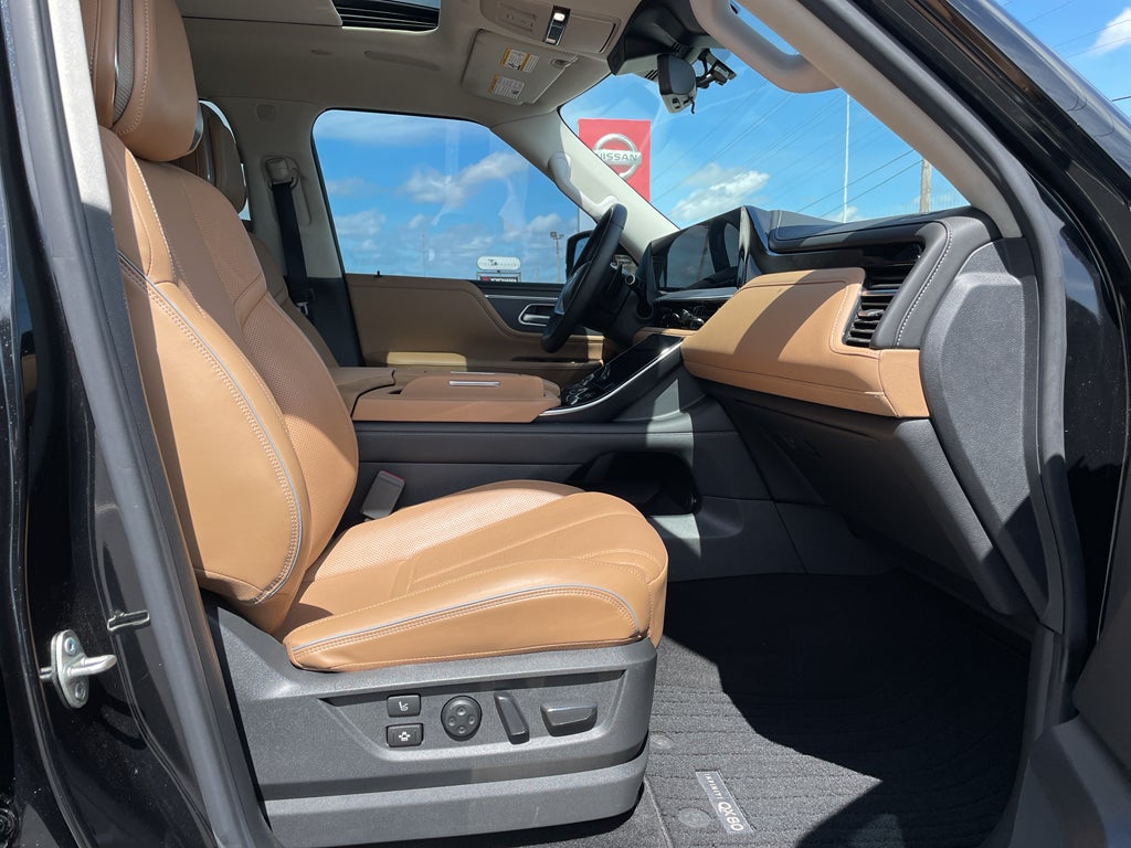 2025 INFINITI QX80 SENSORY