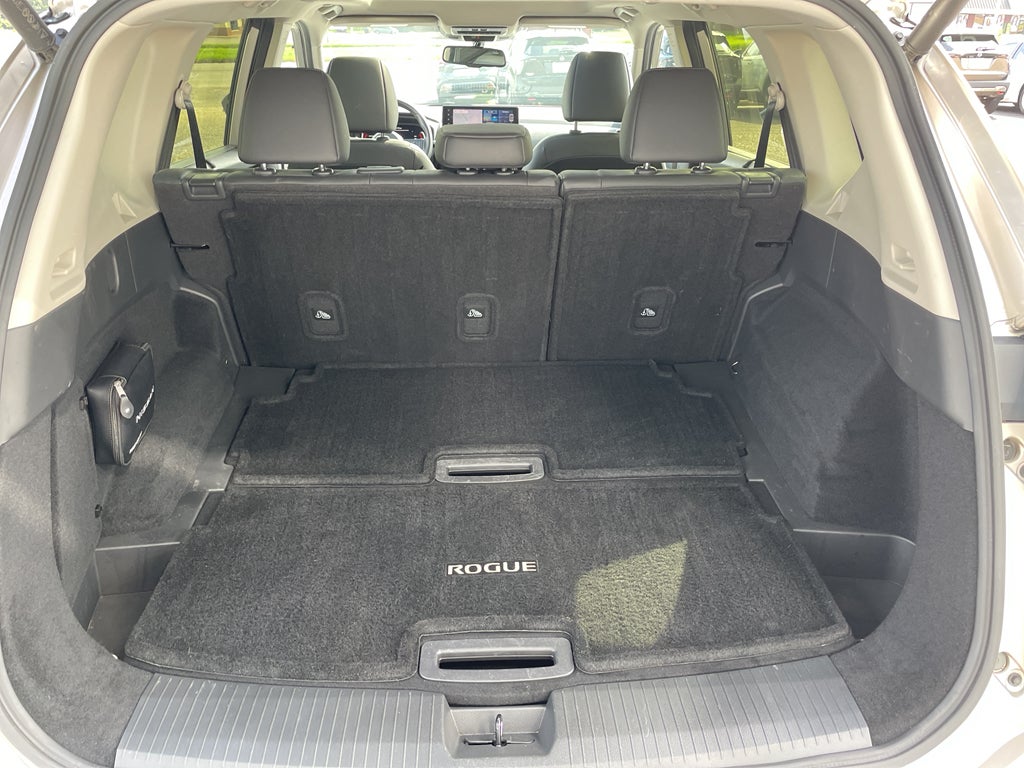 2024 Nissan Rogue SL