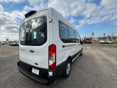 2023 Ford Transit Wagon XLT