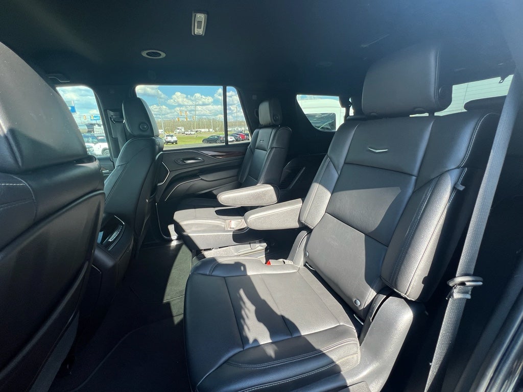 2021 Cadillac Escalade Luxury