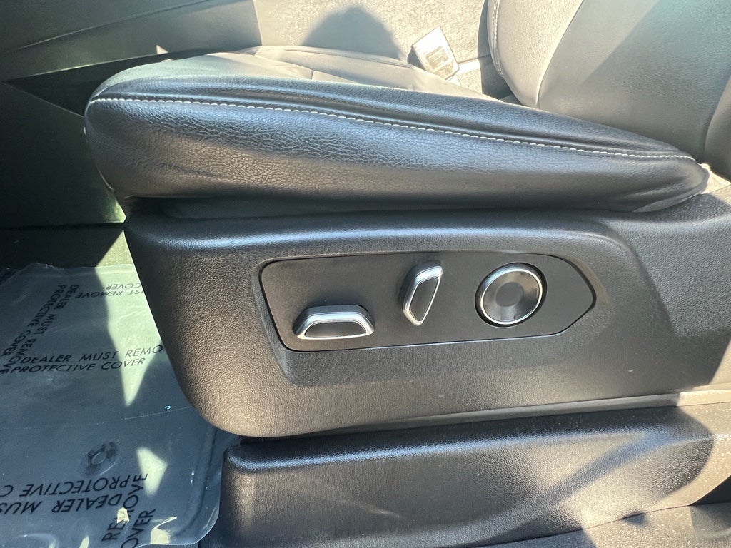 2021 Cadillac Escalade Luxury