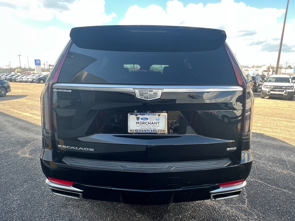 2021 Cadillac Escalade Luxury