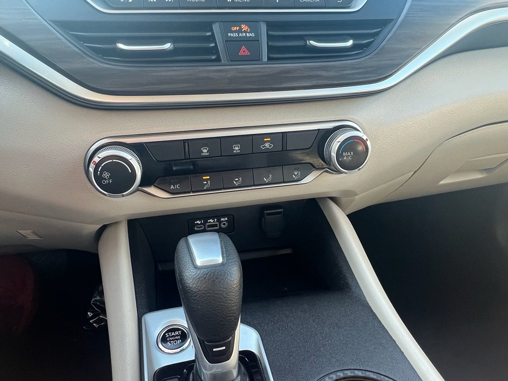 2025 Nissan Altima SV