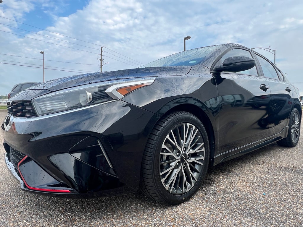 2022 Kia Forte GT-Line