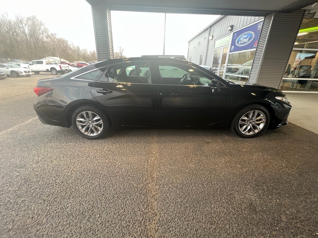 2021 Toyota Avalon XLE