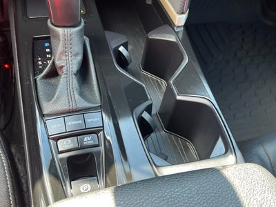 2025 Toyota Camry Hybrid SE