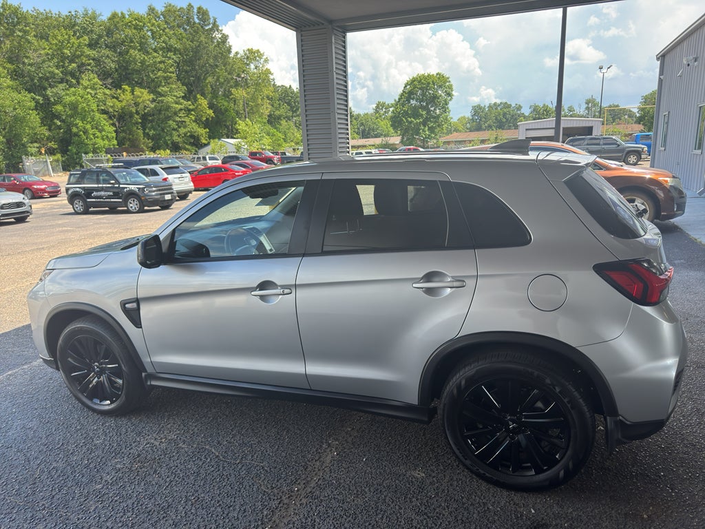 2024 Mitsubishi Outlander Sport LE