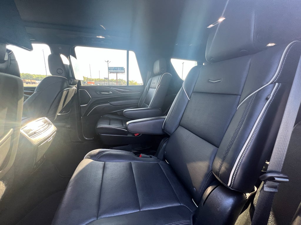 2022 Cadillac Escalade Premium Luxury