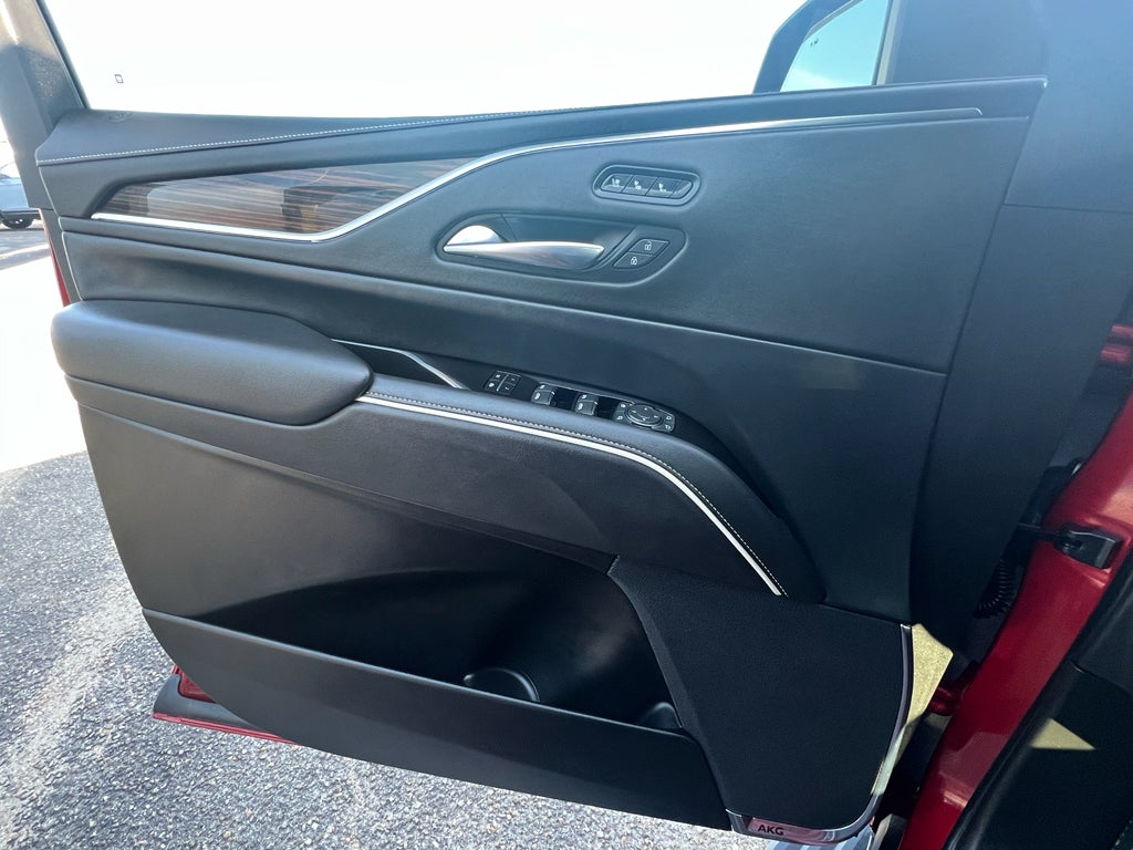 2022 Cadillac Escalade Premium Luxury