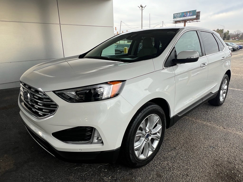 2022 Ford Edge Titanium