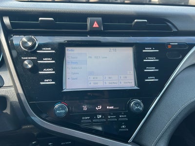 2018 Toyota Camry SE