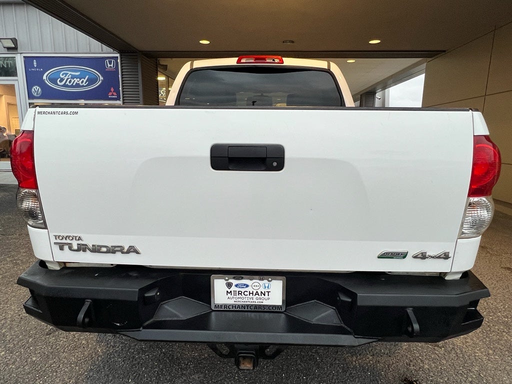 2009 Toyota Tundra Grade 5.7L V8 w/FFV (A6)