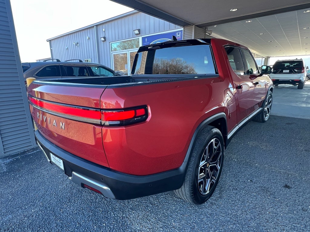 2023 Rivian R1T Adventure