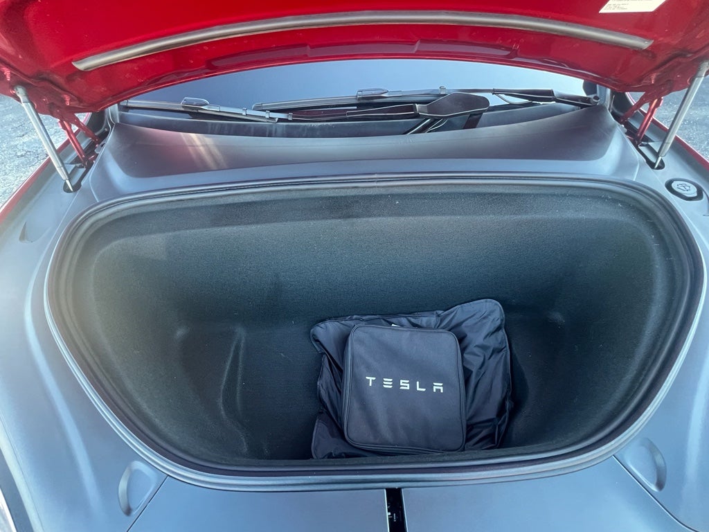 2024 Tesla Model X Base