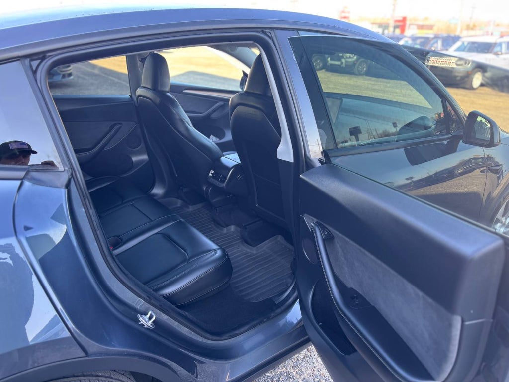 2023 Tesla Model Y Long Range