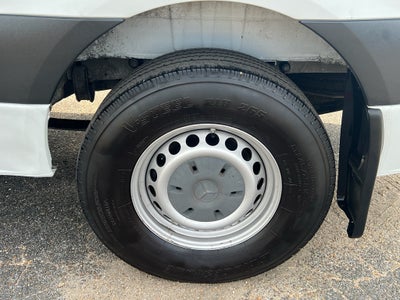 2019 Mercedes-Benz Sprinter 1500 Standard Roof I4