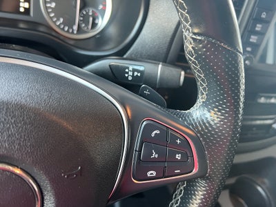 2022 Mercedes-Benz Metris Base