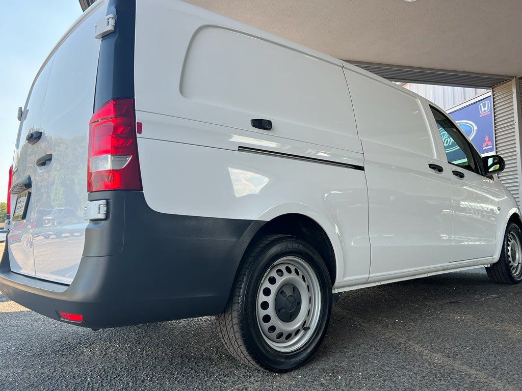 2022 Mercedes-Benz Metris Base